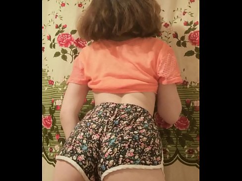 ❤️ Sexi mladá kočka si vyzlieka šortky pred kamerou Šukanie na sk.thebestfetishsites.ru ❌️