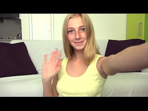 ❤️ Keď sa nudím, lenivo si masturbujem svoju ružovú kundičku Šukanie na sk.thebestfetishsites.ru ❌️